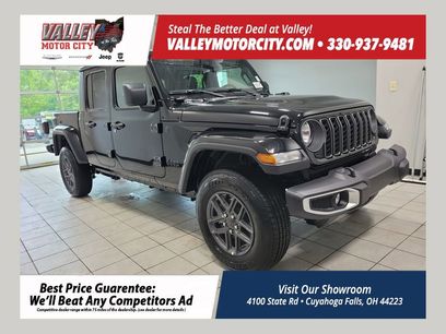 New 2025 Jeep Gladiator Sport