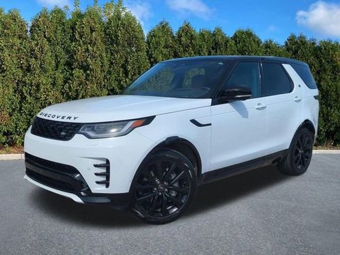 Used 2024 Land Rover Discovery Dynamic SE AWD/4WD image 1