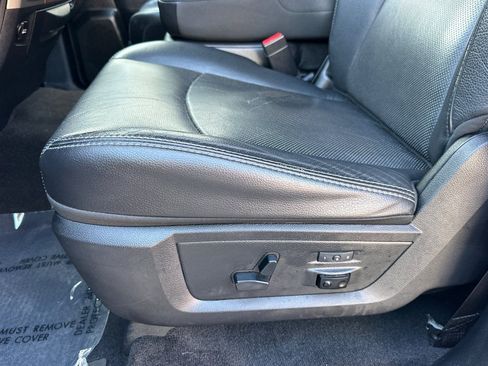 Used 2015 RAM 1500 Laramie w/ Convenience Group RWD image 13