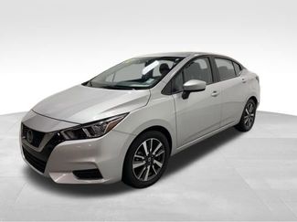 Used 2022 Nissan Versa SV video 2
