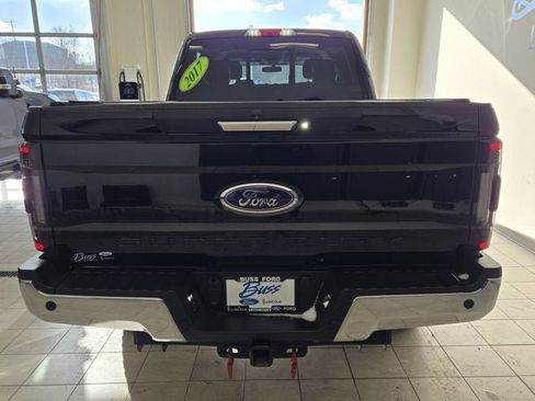 Used 2022 Ford F250 XLT w/ Black Appearance Package image 13