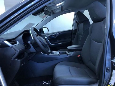 Certified 2025 Toyota RAV4 XLE AWD/4WD image 18