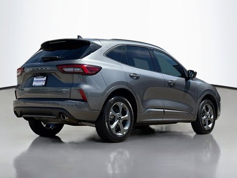 Used 2023 Ford Escape ST-Line w/ Tech Pack #1 AWD/4WD image 2
