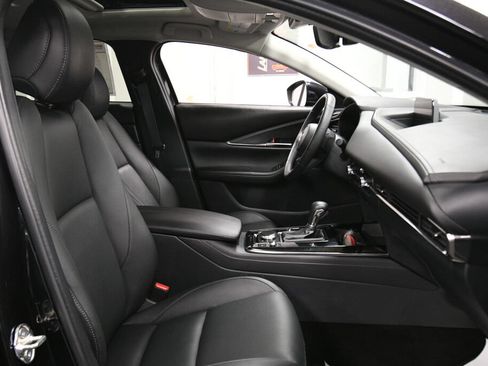 Used 2025 MAZDA CX-30 AWD 2.5 S w/ Preferred Package image 21