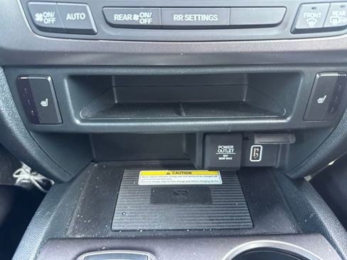 Used 2023 Honda Passport EX-L image 18