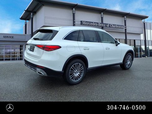 Used 2026 Mercedes-Benz GLC 300 4MATIC image 3