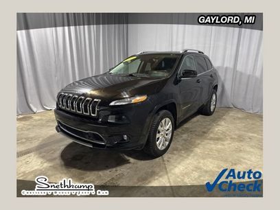 Used 2017 Jeep Cherokee Overland w/ Technology Group