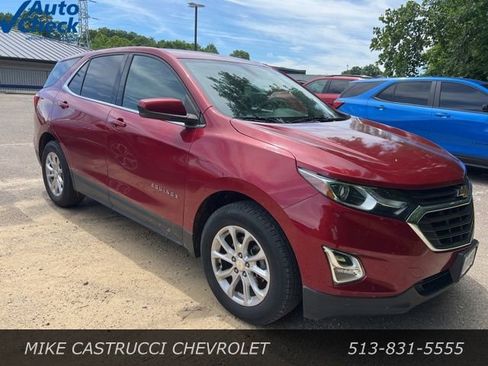 Used 2018 Chevrolet Equinox LT FWD image 2