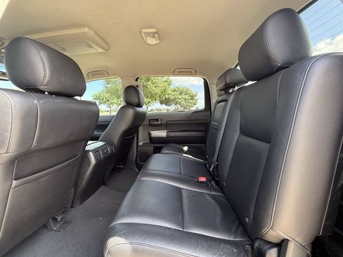 Used 2013 Toyota Tundra 2WD CrewMax w/ SR5 Pkg image 30