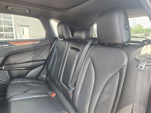 Used 2018 Lincoln MKC Reserve w/ Lincoln MKC Climate Package AWD/4WD image 25