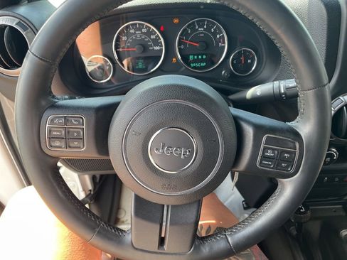 Used 2013 Jeep Wrangler Sport AWD/4WD image 23
