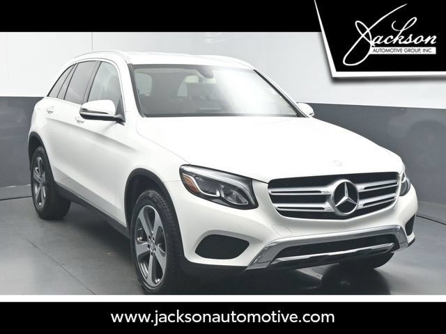 Used 2017 Mercedes-Benz GLC 300 4MATIC image 1