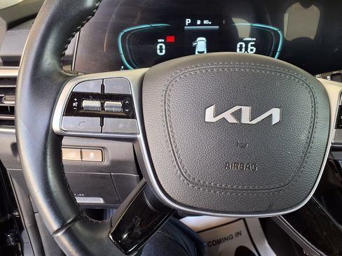 Used 2025 Kia Telluride S FWD image 26