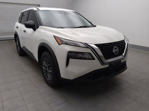 Used 2021 Nissan Rogue S FWD image 14