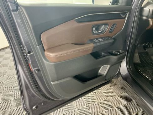 Certified 2023 Honda Pilot Elite image 22