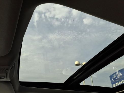 Used 2020 Ford F150 Lariat w/ Equipment Group 502A Luxury image 15