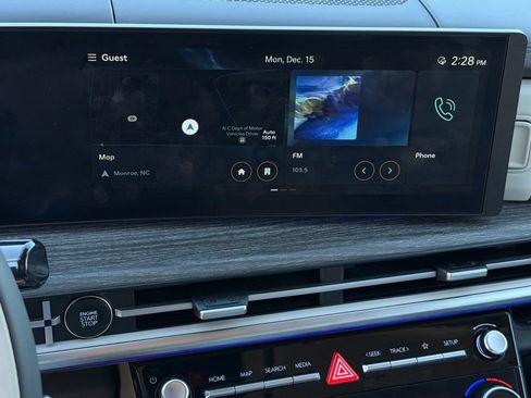 Used 2024 Hyundai Santa Fe Calligraphy image 15