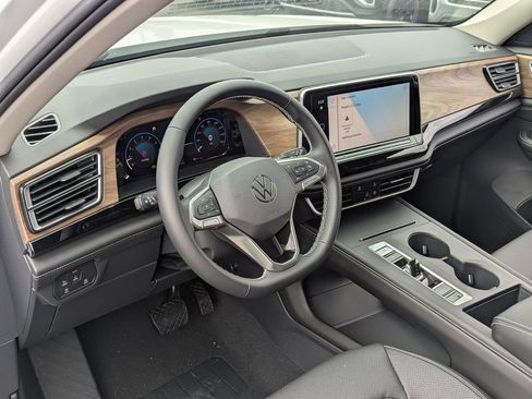 New 2026 Volkswagen Atlas SE AWD/4WD image 12