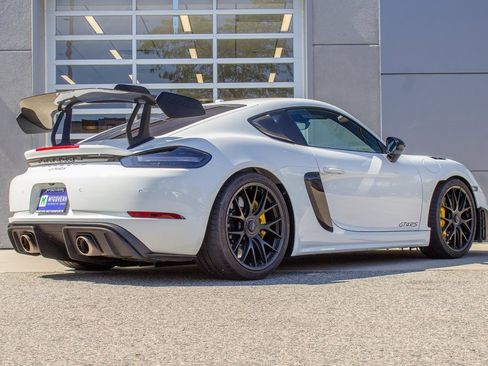 Used 2024 Porsche 718 Cayman GT4 RS w/ Weissach Package image 10