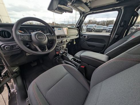 New 2026 Jeep Wrangler Unlimited Rubicon AWD/4WD image 2