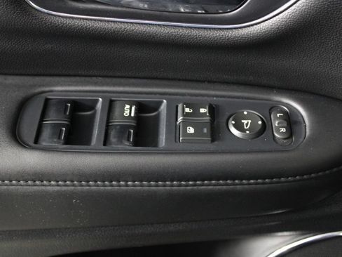 Used 2018 Honda HR-V EX-L image 21