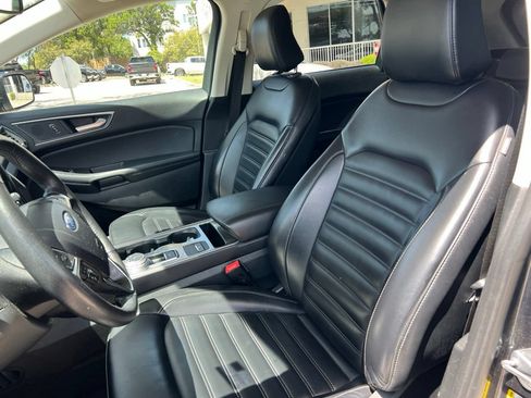 Used 2024 Ford Edge SEL AWD/4WD image 10