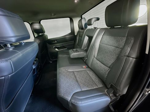 Used 2023 Toyota Tundra Limited image 26