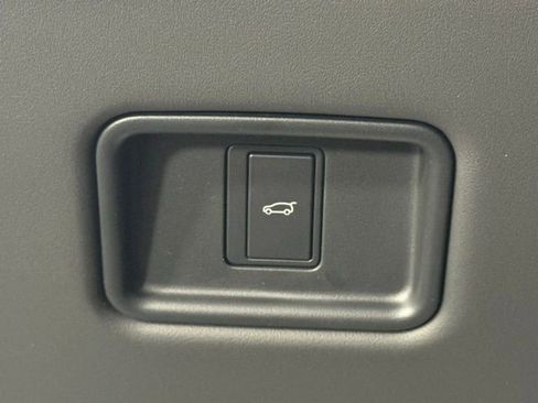 New 2026 Land Rover Range Rover Sport SE image 39