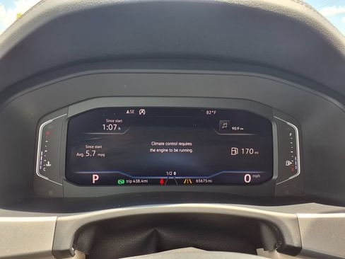 Used 2019 Volkswagen Atlas SEL R-Line FWD image 34