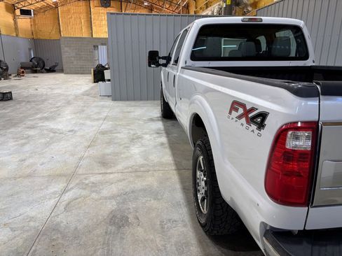 Used 2013 Ford F250 XL w/ PWR Equipment Group image 9