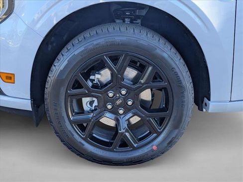 New 2026 Ford Maverick Lobo AWD/4WD image 9