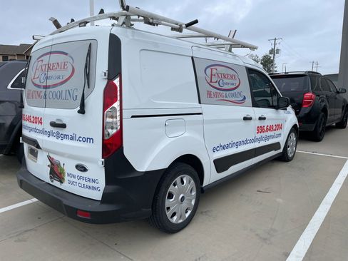 Used 2020 Ford Transit Connect XL image 4