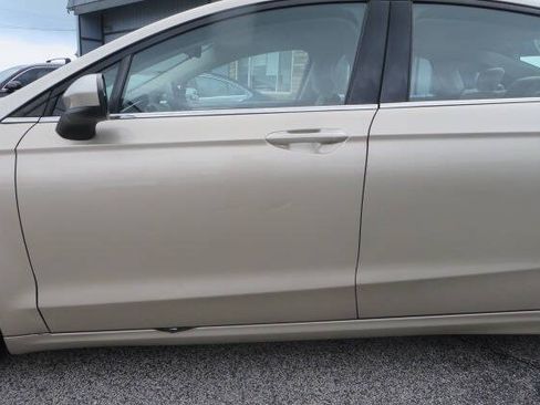 Used 2017 Ford Fusion S FWD image 39
