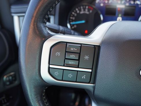 Certified 2024 Ford Expedition XLT image 36