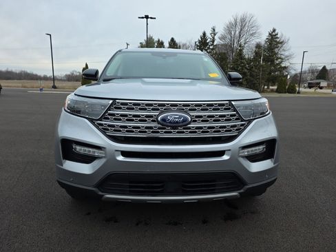 Used 2023 Ford Explorer Limited w/ Equipment Group 301A image 2