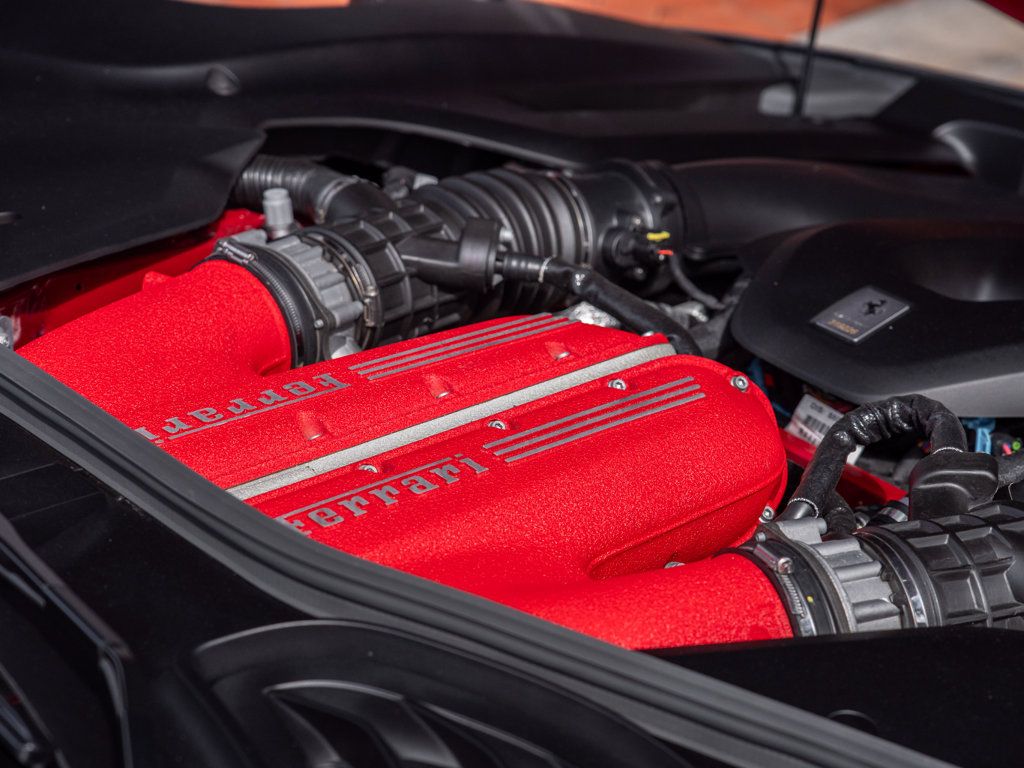 Certified 2025 Ferrari 12Cilindri RWD image 32