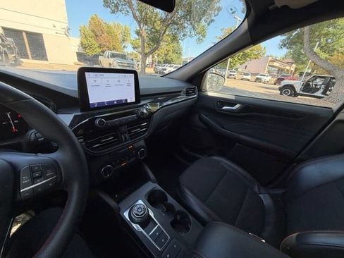 Used 2025 Ford Escape ST-Line AWD/4WD image 21