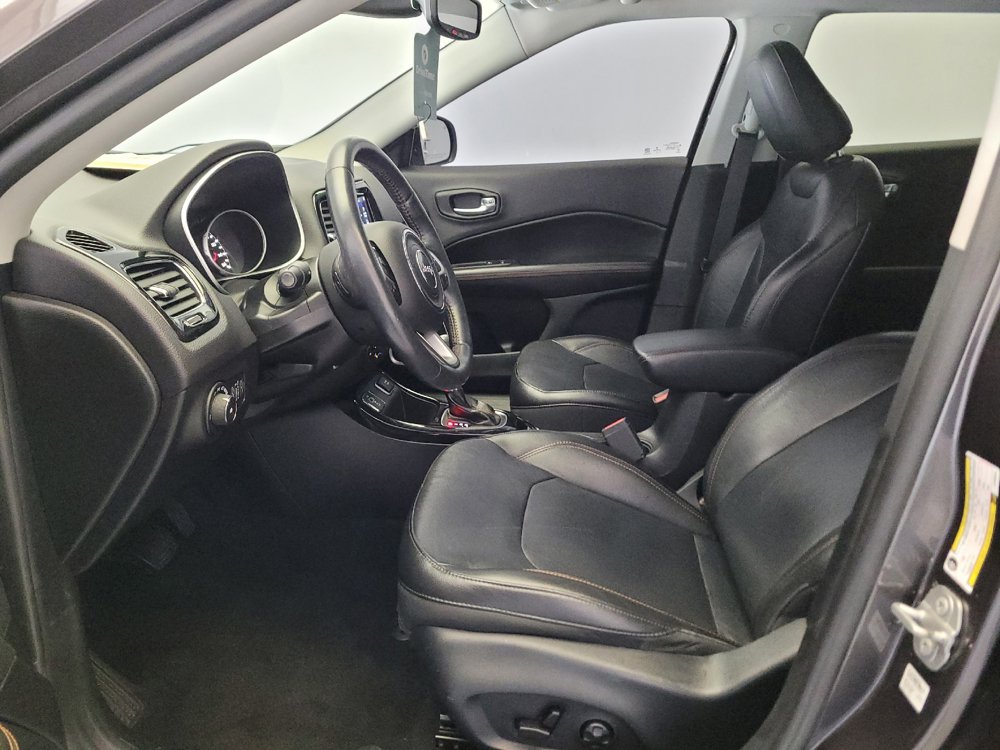 Used 2018 Jeep Compass Limited w/ Navigation Group FWD image 17