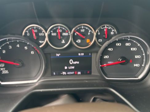 Used 2021 Chevrolet Tahoe Z71 w/ Luxury Package image 15