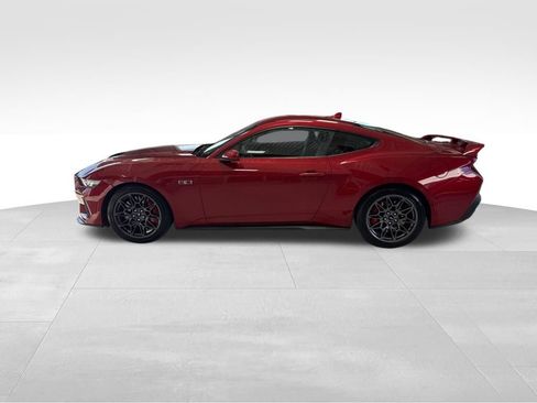 Used 2024 Ford Mustang GT Premium w/ GT Performance Package RWD image 2