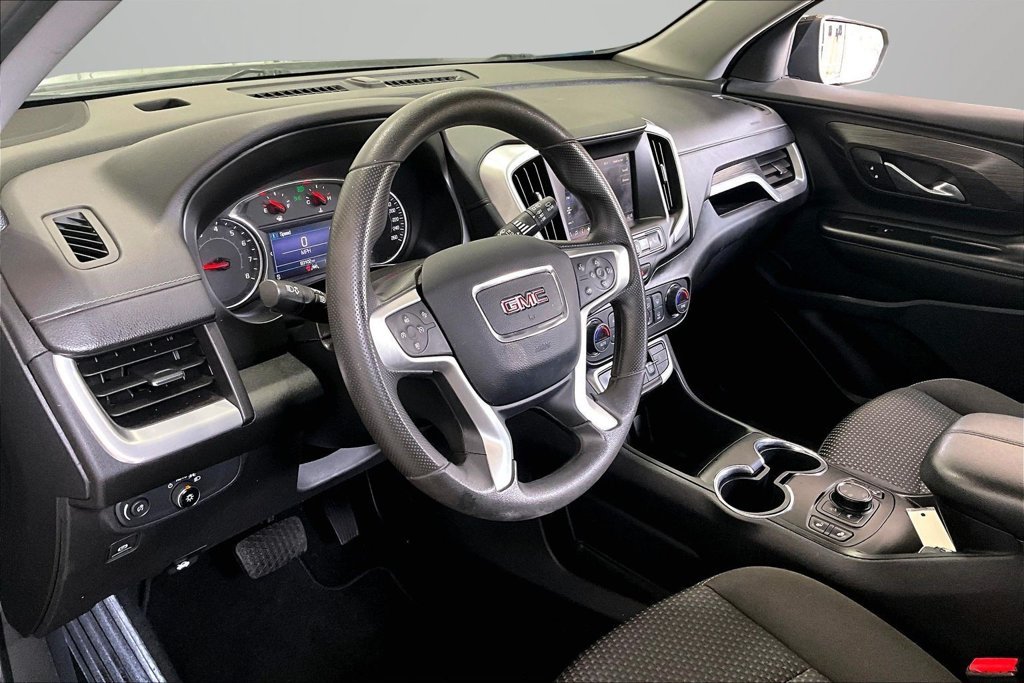 Used 2022 GMC Terrain SLE AWD/4WD image 17