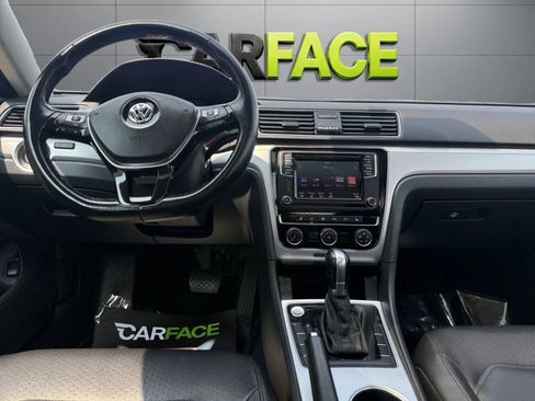 Used 2019 Volkswagen Passat 2.0T Wolfsburg FWD image 23