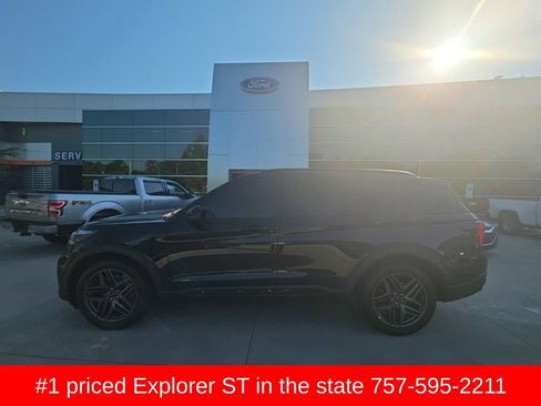 Used 2026 Ford Explorer ST w/ Sun And Sound Package AWD/4WD image 9