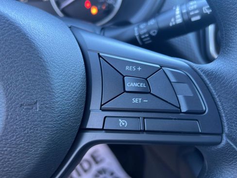 New 2025 Nissan Kicks Play S image 16