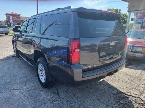 Used 2015 Chevrolet Suburban LT AWD/4WD image 4