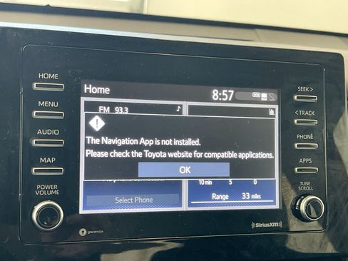 Used 2023 Toyota Camry SE FWD image 18