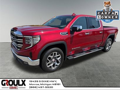 Used 2023 GMC Sierra 1500 SLT w/ SLT Premium Package