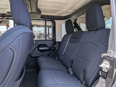 Used 2019 Jeep Wrangler Unlimited Sport S AWD/4WD image 24