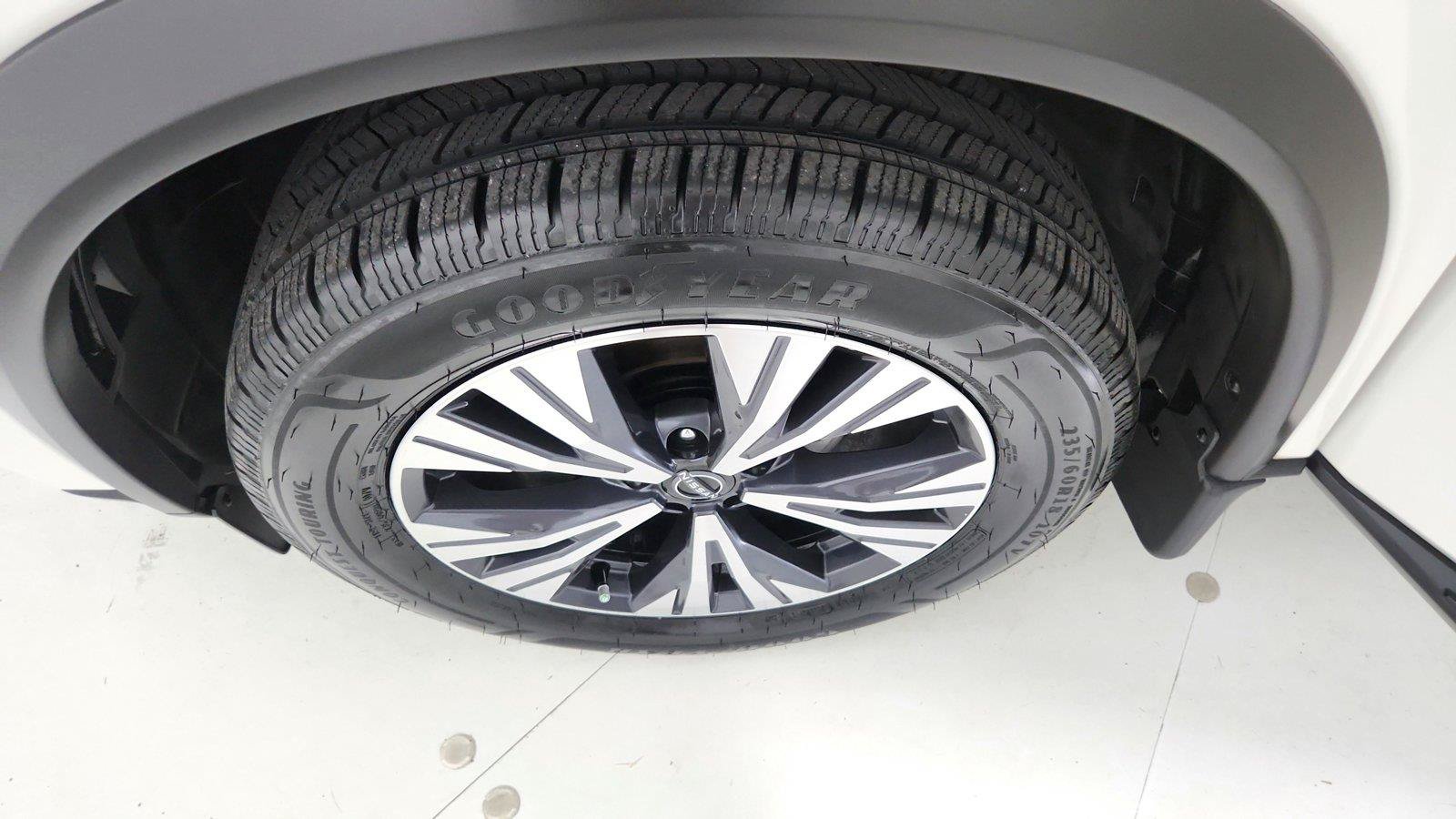 Used 2023 Nissan Rogue SV FWD image 36
