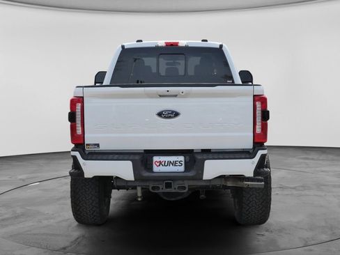 Used 2023 Ford F250 Lariat w/ Lariat Ultimate Package AWD/4WD image 10